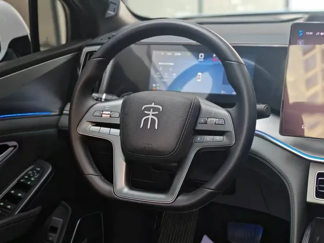 BYD Song L DM-i — Фото автомобиля 10