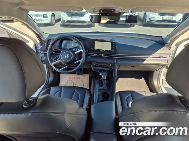 Hyundai AVANTE Новый Avante (CN7) 1.6 LPi (Для проката) — Фото автомобиля 8