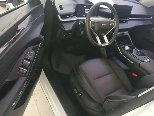 Haval H6 — Фото автомобиля 15