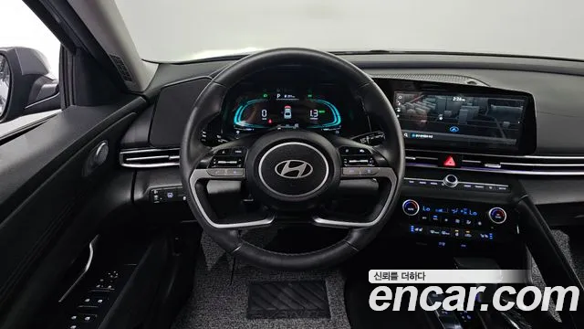 Hyundai AVANTE Modern — Фото автомобиля 13