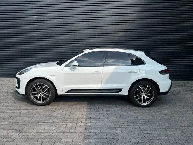 Porsche Macan — Фото автомобиля 9