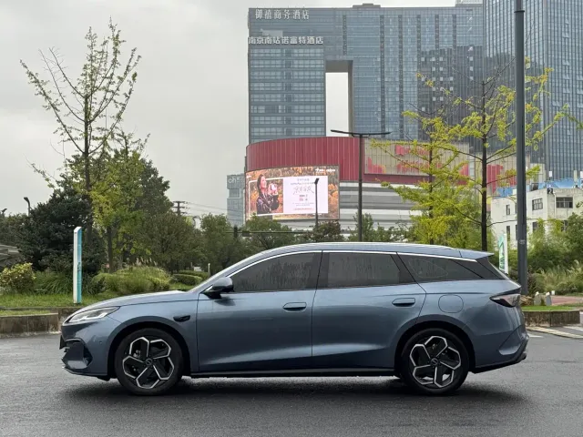 BYD Seal 06 DM-i Touring — Фото автомобиля 15