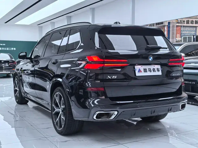BMW X5 — Фото автомобиля 13