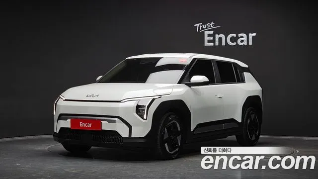 Фотография автомобиля — Kia EV3