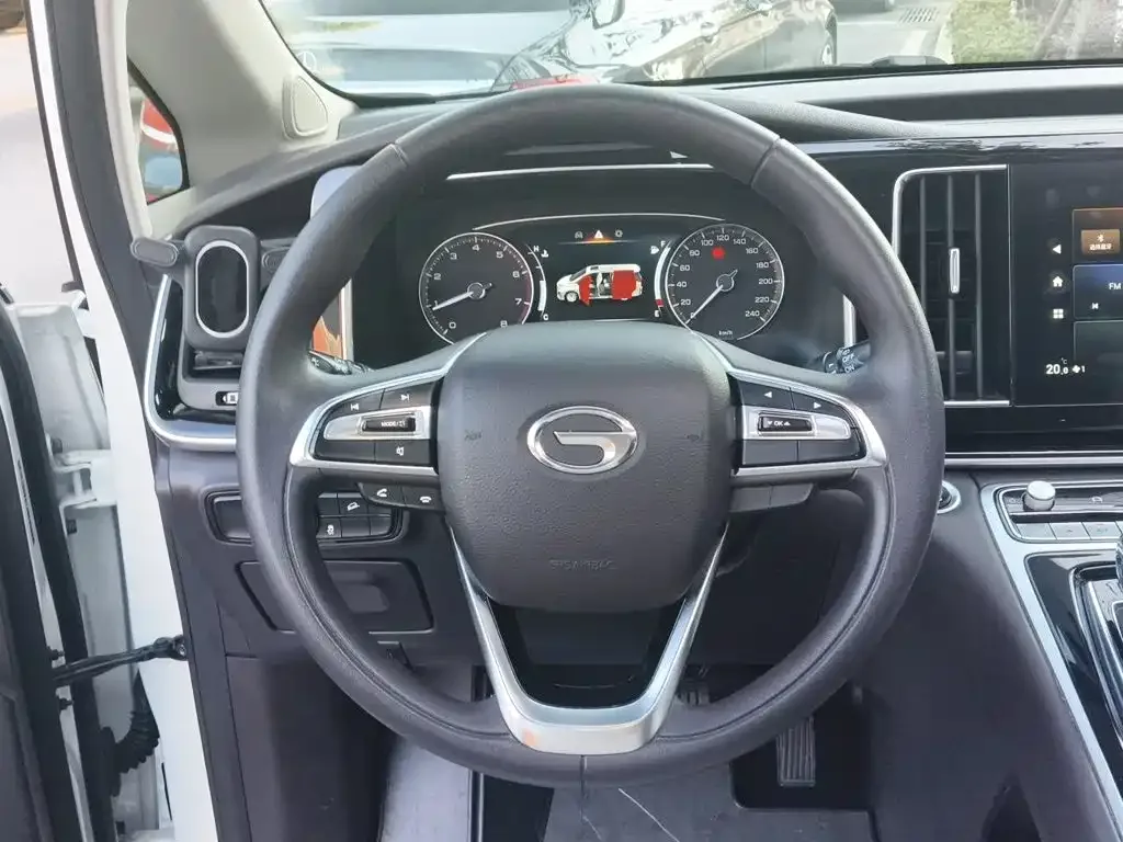 GAC Trumpchi Trumpchi M8 2021 Facelift Leading Series 390T Luxury Edition — Фото автомобиля 2