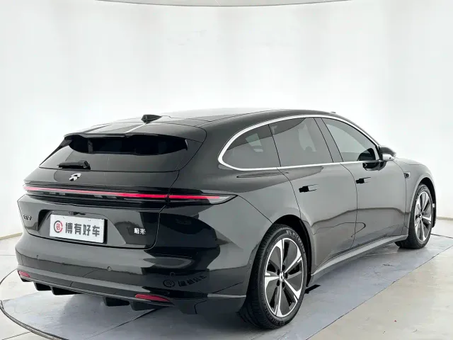 Nio ET5 Touring — Фото автомобиля 7