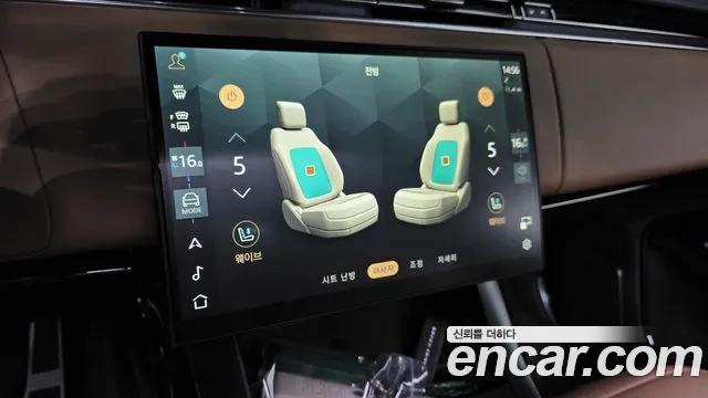 Land Rover Range Rover Sport — Фото автомобиля 11