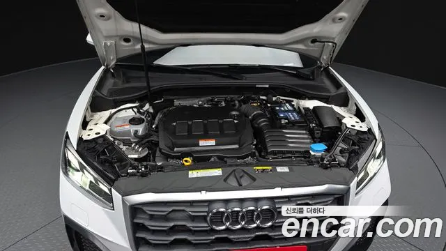 Audi Q2 — Фото автомобиля 6