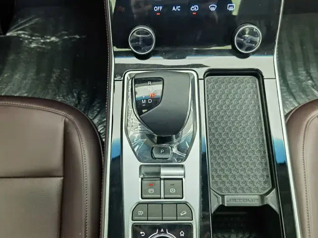 Jetour X90 Plus — Фото автомобиля 13