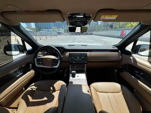 Land Rover Range Rover — Фото автомобиля 6