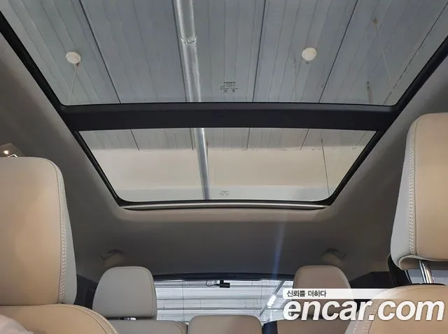 Volvo XC40 — Фото автомобиля 14