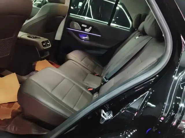 Mercedes-Benz GLE-Class — Фото автомобиля 16