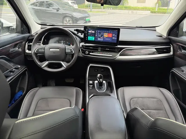 Haval H6 — Фото автомобиля 13