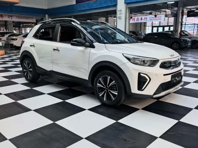 Kia KX1 — Фото автомобиля 2