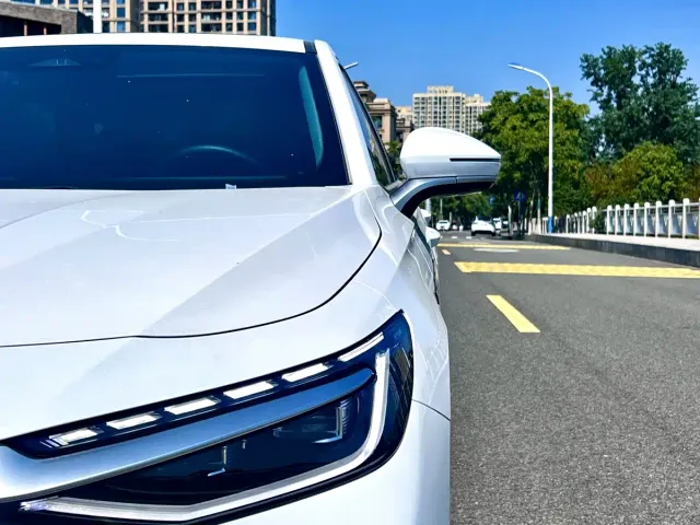 Chery Arrizo 8 — Фото автомобиля 3