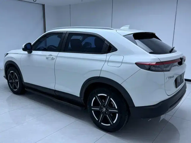 Honda Vezel — Фото автомобиля 6
