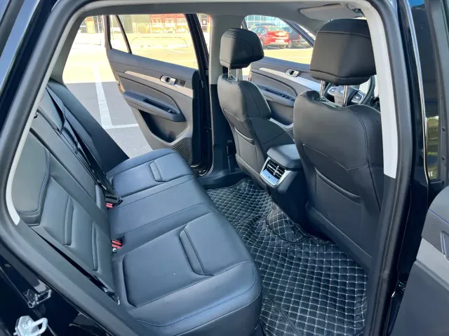 Ford Lingrui — Фото автомобиля 12