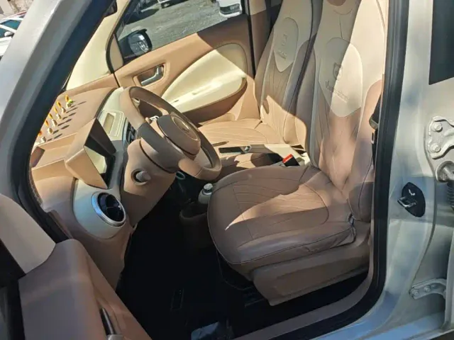 Wuling Hongguang Mini EV — Фото автомобиля 14