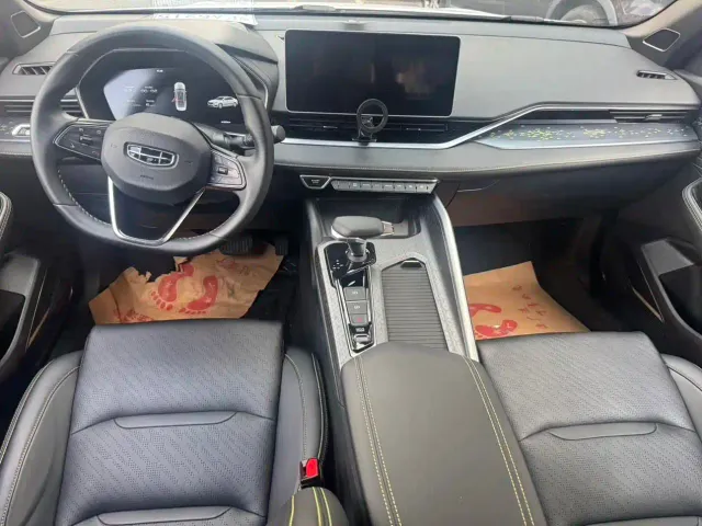 Geely Xingrui — Фото автомобиля 9