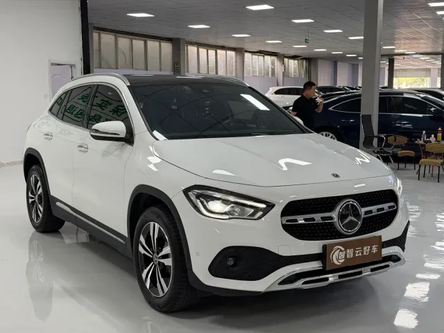 Mercedes-Benz GLA-Class — Фото автомобиля 3