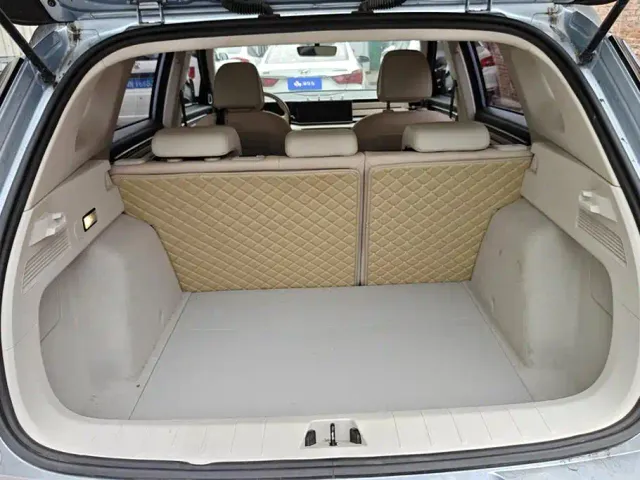 Geely ICON — Фото автомобиля 4