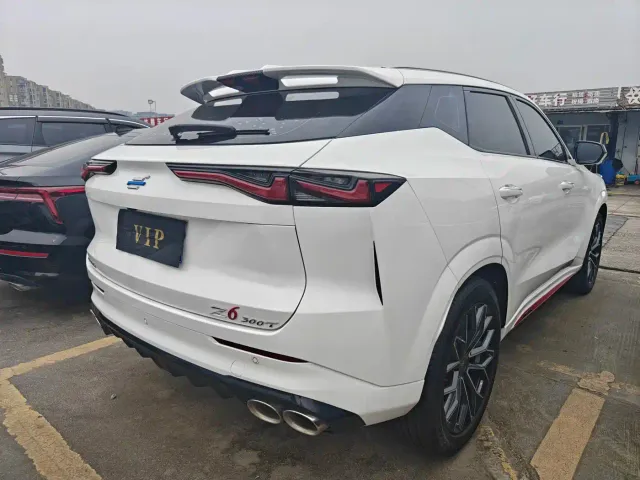 Changan Z6 — Фото автомобиля 11