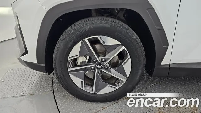 Hyundai Tucson NX4 — Фото автомобиля 5