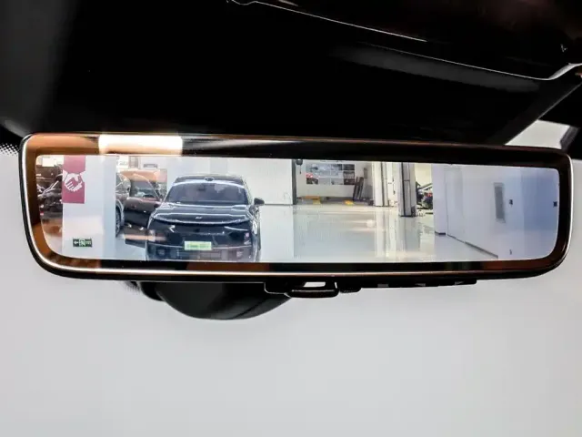 Land Rover Range Rover — Фото автомобиля 22