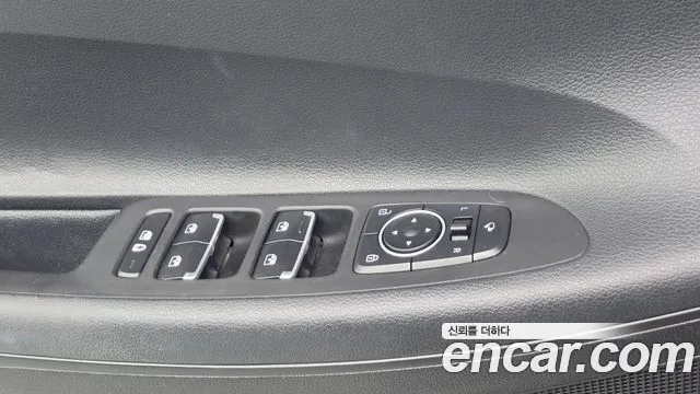 Hyundai Grandeur New — Фото автомобиля 17