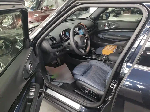 MINI Clubman — Фото автомобиля 10