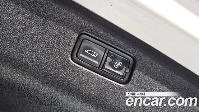 Genesis GV70 — Фото автомобиля 29