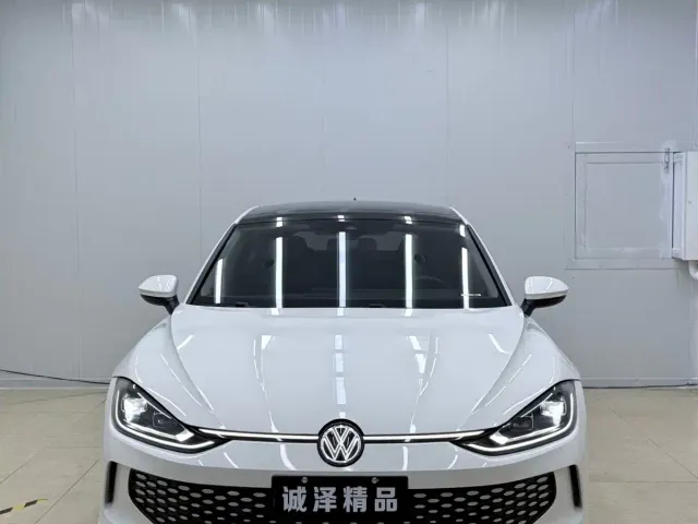 Volkswagen Lamando — Фото автомобиля 2