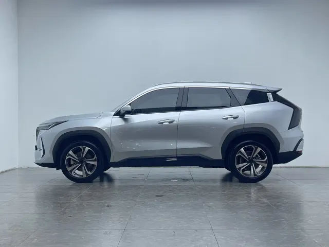 Geely Boyue L — Фото автомобиля 8