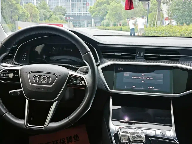 Audi A7 — Фото автомобиля 10