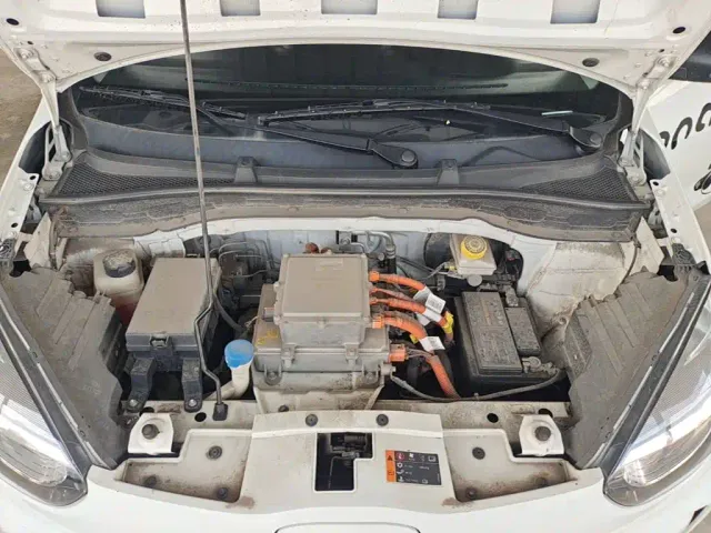 Roewe Clever — Фото автомобиля 19