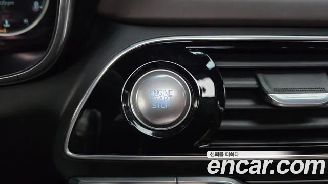 Genesis G70 New — Фото автомобиля 28
