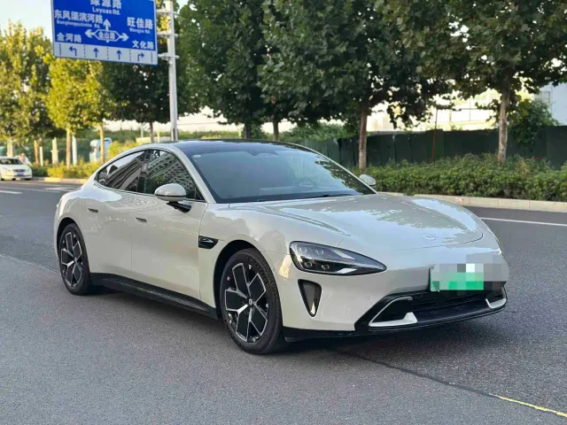 Xiaomi SU7 — Фото автомобиля 3