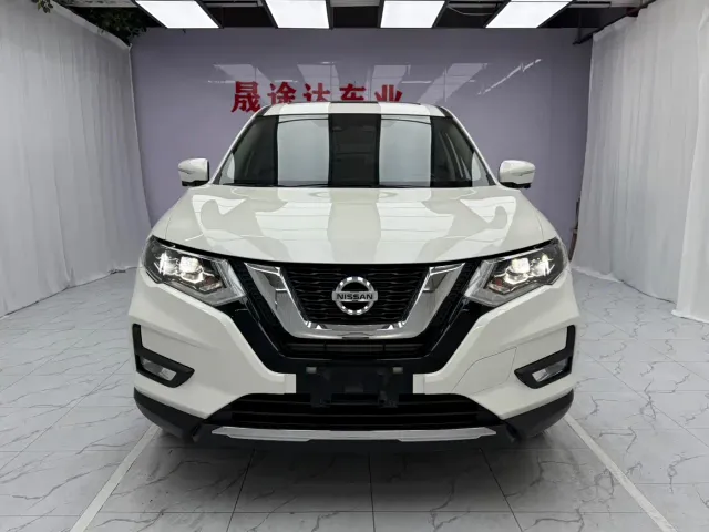Nissan X-Trail — Фото автомобиля 2