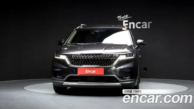Kia Canival Carnival 4 поколение Бензин 9 мест Signature — Фото автомобиля 3