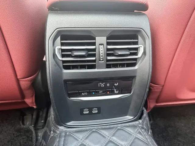 BMW 3 Series — Фото автомобиля 17