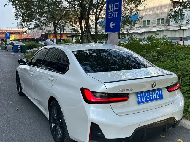 BMW 3 Series — Фото автомобиля 7