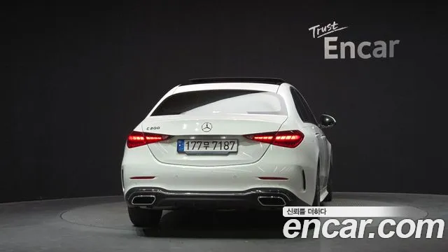 Mercedes-Benz C-Class — Фото автомобиля 4