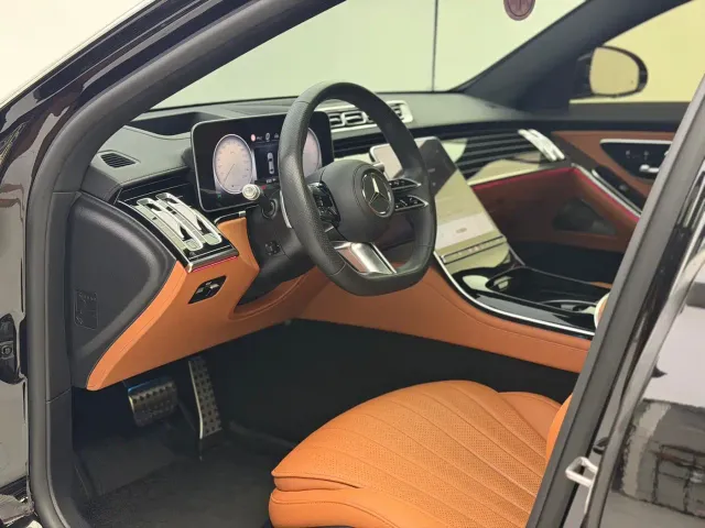Mercedes-Benz S-Class — Фото автомобиля 4