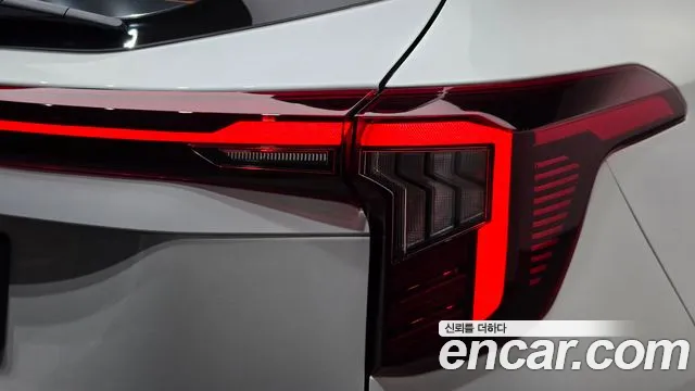 Kia Seltos New — Фото автомобиля 8