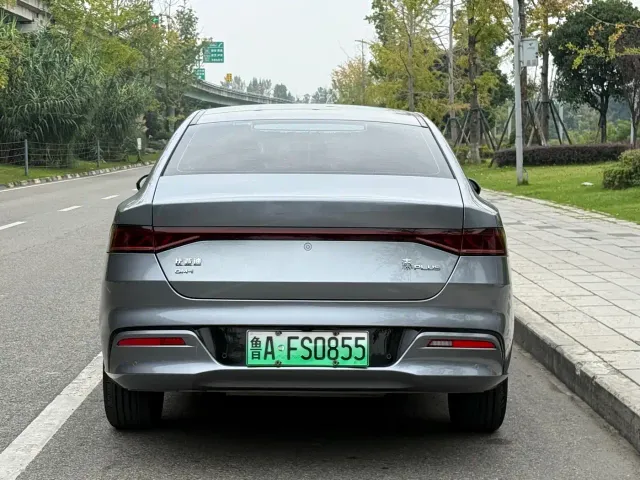 BYD Qin PLUS — Фото автомобиля 10