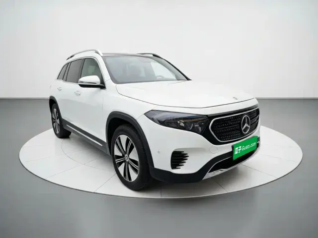 Mercedes-Benz EQB — Фото автомобиля 3