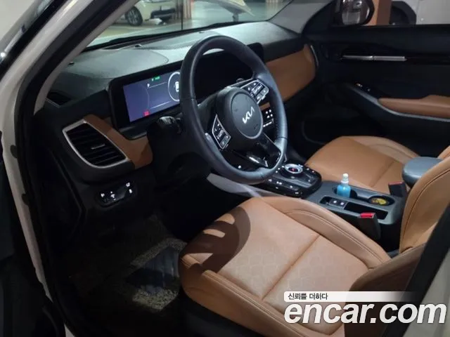 Kia Seltos Новый Seltos Бензин 2.0 2WD — Фото автомобиля 5