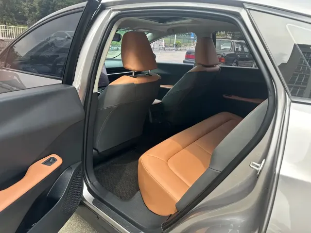 Toyota bZ3 — Фото автомобиля 13
