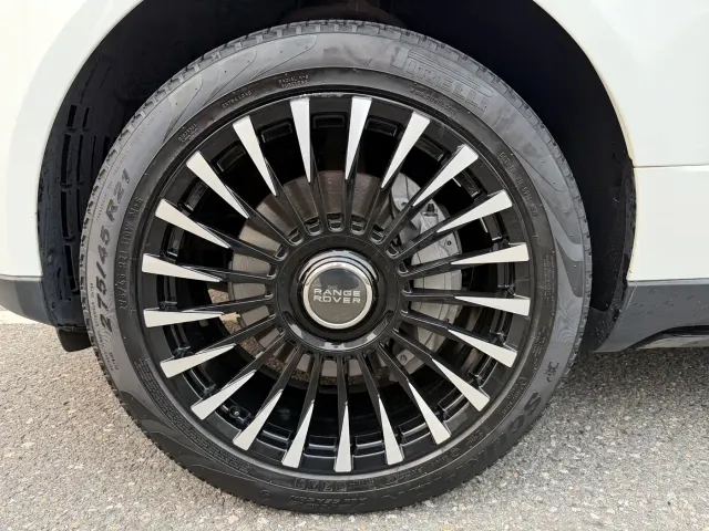 Land Rover Range Rover — Фото автомобиля 17