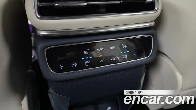 Genesis GV80 2.5T Бензин 2WD — Фото автомобиля 25